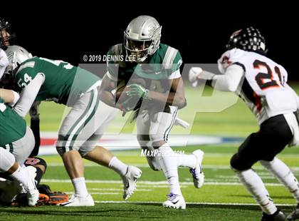 Thumbnail 3 in De La Salle vs. Pittsburg (CIF NCS D1 Final) photogallery.