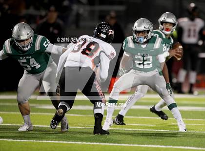 Thumbnail 3 in De La Salle vs. Pittsburg (CIF NCS D1 Final) photogallery.