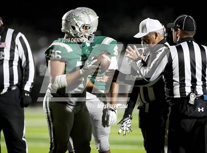 Thumbnail 2 in De La Salle vs. Pittsburg (CIF NCS D1 Final) photogallery.