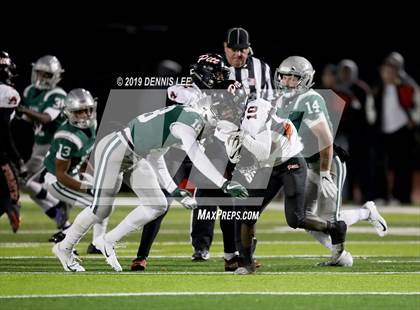 Thumbnail 1 in De La Salle vs. Pittsburg (CIF NCS D1 Final) photogallery.