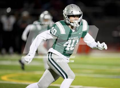 Thumbnail 2 in De La Salle vs. Pittsburg (CIF NCS D1 Final) photogallery.