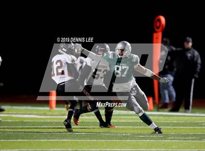Thumbnail 2 in De La Salle vs. Pittsburg (CIF NCS D1 Final) photogallery.