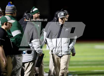Thumbnail 3 in De La Salle vs. Pittsburg (CIF NCS D1 Final) photogallery.