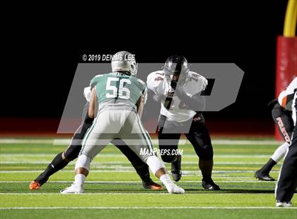 Thumbnail 3 in De La Salle vs. Pittsburg (CIF NCS D1 Final) photogallery.