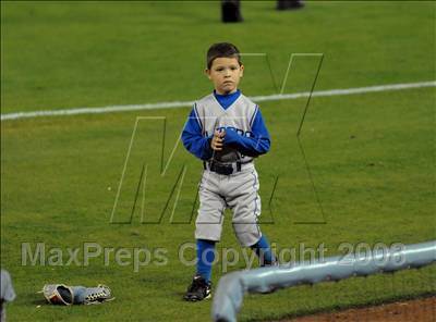 Thumbnail 3 in El Toro vs. Redlands East Valley (CIF SS D2 Final) photogallery.