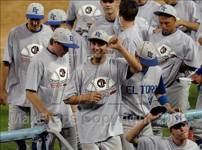Thumbnail 1 in El Toro vs. Redlands East Valley (CIF SS D2 Final) photogallery.