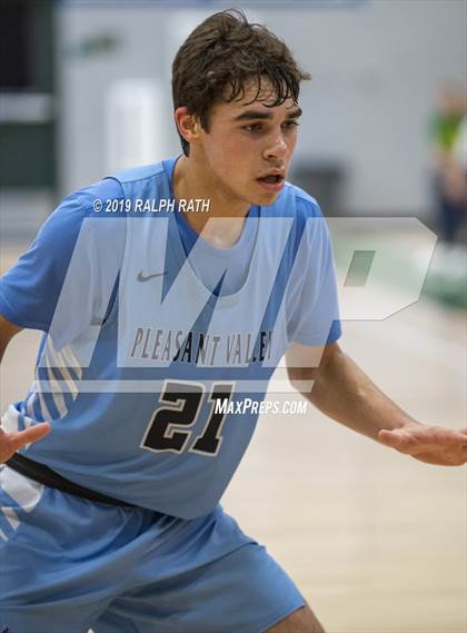 Thumbnail 2 in Pleasant Valley @ Serra (Red Bluff Holiday Classic) photogallery.