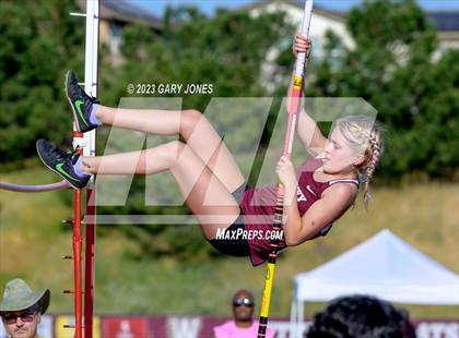 Thumbnail 2 in Whitney mini-meet and seniors photogallery.