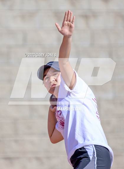 Thumbnail 3 in Whitney mini-meet and seniors photogallery.