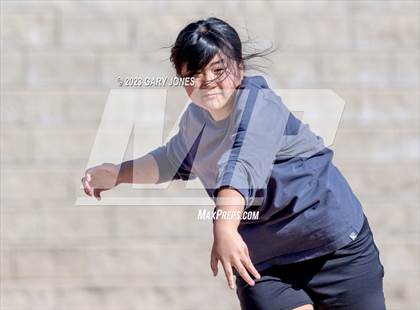 Thumbnail 2 in Whitney mini-meet and seniors photogallery.