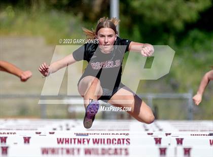Thumbnail 2 in Whitney mini-meet and seniors photogallery.