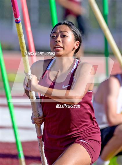 Thumbnail 1 in Whitney mini-meet and seniors photogallery.