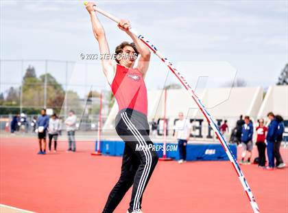 Thumbnail 3 in Herd Roundup @ Elk Pole Vault photogallery.