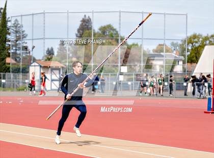Thumbnail 2 in Herd Roundup @ Elk Pole Vault photogallery.