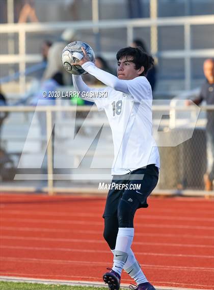 Thumbnail 3 in Golden Valley @ Saugus photogallery.