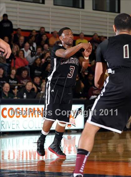 Thumbnail 1 in Weston Ranch vs. Sacramento (CIF SJS D3 Playoffs) photogallery.