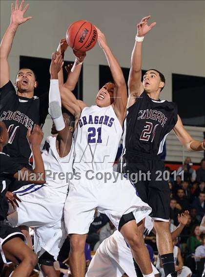 Thumbnail 3 in Weston Ranch vs. Sacramento (CIF SJS D3 Playoffs) photogallery.