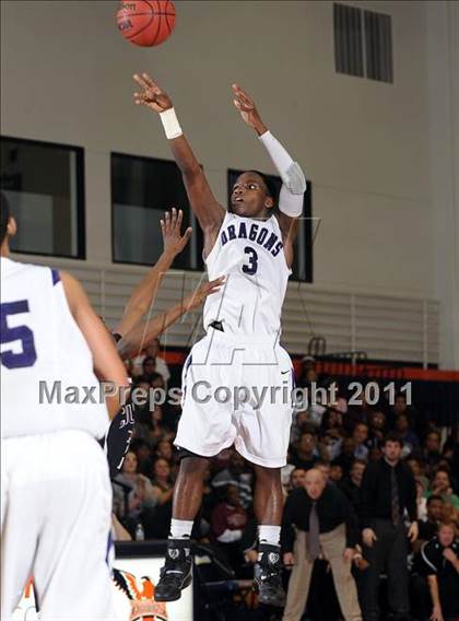 Thumbnail 2 in Weston Ranch vs. Sacramento (CIF SJS D3 Playoffs) photogallery.