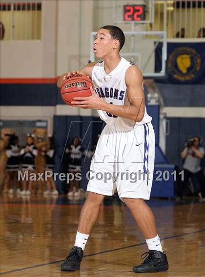Thumbnail 3 in Weston Ranch vs. Sacramento (CIF SJS D3 Playoffs) photogallery.