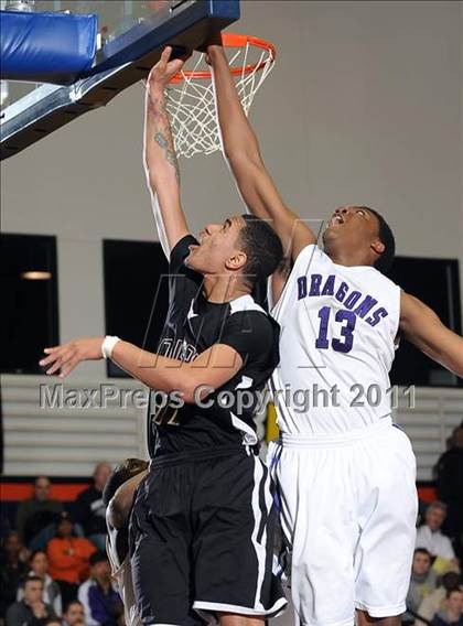 Thumbnail 2 in Weston Ranch vs. Sacramento (CIF SJS D3 Playoffs) photogallery.