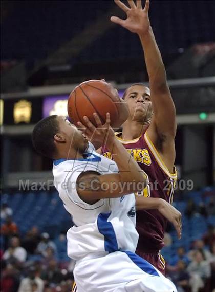 Thumbnail 2 in Ocean View vs. Sacred Heart Cathedral (CIF State D3 Final) photogallery.