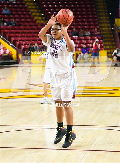 Thumbnail 3 in San Carlos vs. Ganado - Native American Basketball Classic photogallery.