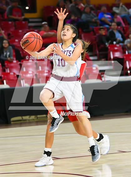 Thumbnail 3 in San Carlos vs. Ganado - Native American Basketball Classic photogallery.
