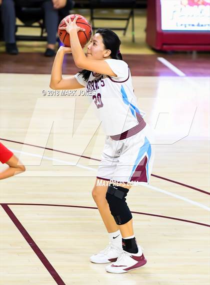 Thumbnail 2 in San Carlos vs. Ganado - Native American Basketball Classic photogallery.