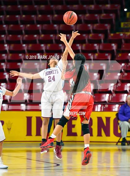 Thumbnail 3 in San Carlos vs. Ganado - Native American Basketball Classic photogallery.