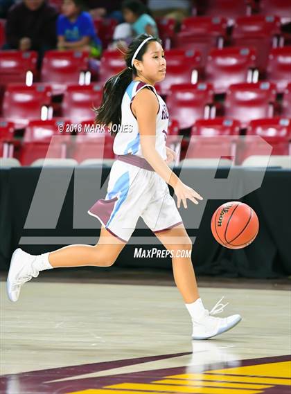 Thumbnail 2 in San Carlos vs. Ganado - Native American Basketball Classic photogallery.