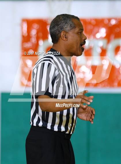 Thumbnail 1 in Inglewood vs. El Camino Real (D1 Bound Classic) photogallery.