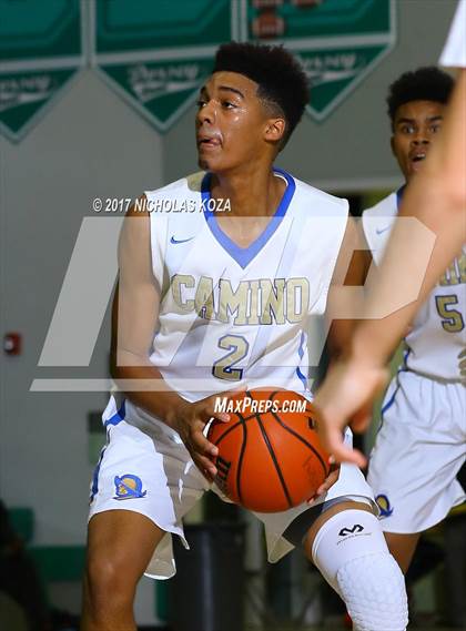 Thumbnail 3 in Inglewood vs. El Camino Real (D1 Bound Classic) photogallery.