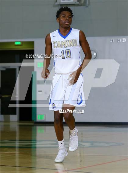 Thumbnail 1 in Inglewood vs. El Camino Real (D1 Bound Classic) photogallery.