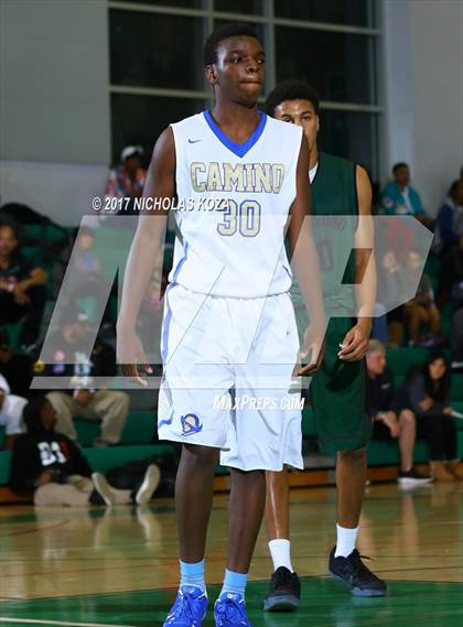 Thumbnail 1 in Inglewood vs. El Camino Real (D1 Bound Classic) photogallery.