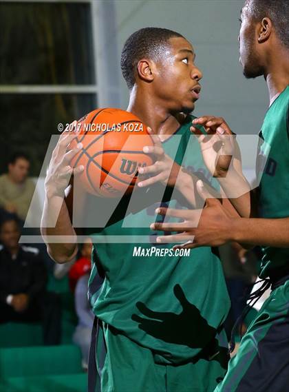 Thumbnail 1 in Inglewood vs. El Camino Real (D1 Bound Classic) photogallery.