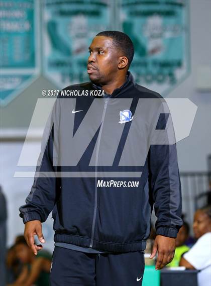 Thumbnail 1 in Inglewood vs. El Camino Real (D1 Bound Classic) photogallery.