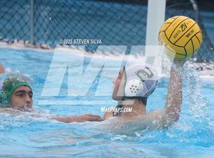 Thumbnail 2 in Mar Vista vs. Sage Creek (CIF SDS Division 3 Final) photogallery.