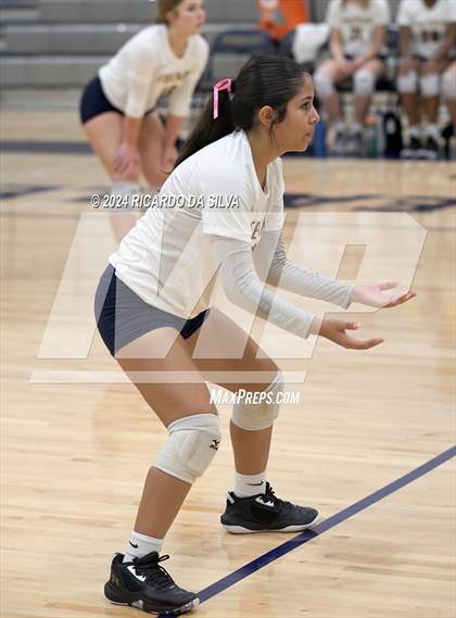 Thumbnail 3 in Freeman vs Cinco Ranch photogallery.