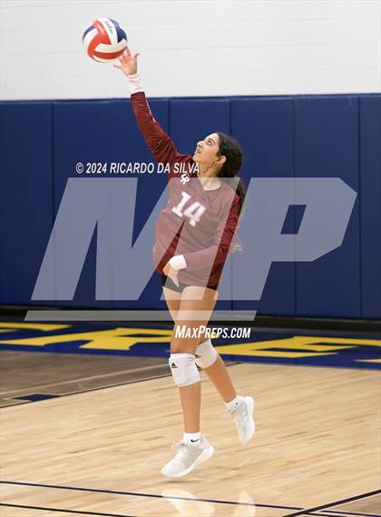 Thumbnail 3 in Freeman vs Cinco Ranch photogallery.