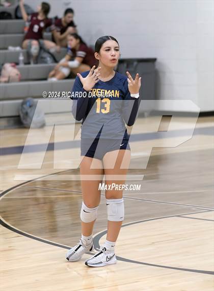 Thumbnail 2 in Freeman vs Cinco Ranch photogallery.