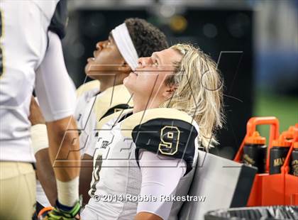 Thumbnail 1 in Carroll vs. Mansfield (UIL-6A Division 2 Region 1 Bi-District) photogallery.