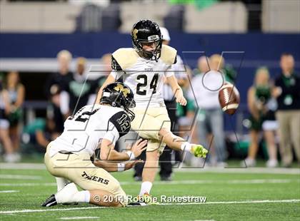 Thumbnail 3 in Carroll vs. Mansfield (UIL-6A Division 2 Region 1 Bi-District) photogallery.