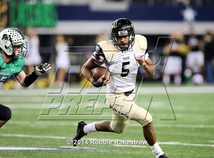 Thumbnail 1 in Carroll vs. Mansfield (UIL-6A Division 2 Region 1 Bi-District) photogallery.