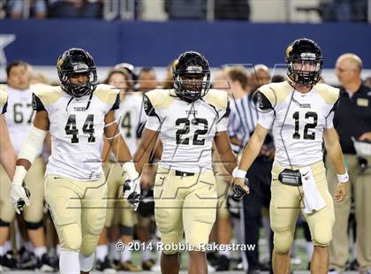 Thumbnail 2 in Carroll vs. Mansfield (UIL-6A Division 2 Region 1 Bi-District) photogallery.
