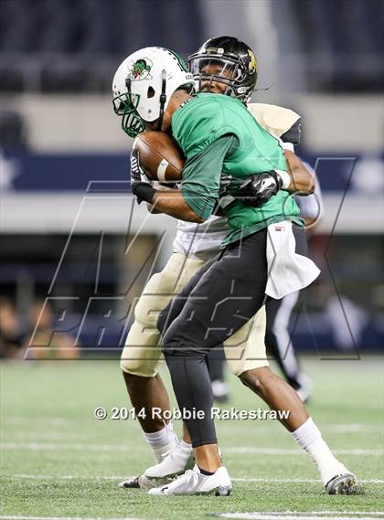 Thumbnail 3 in Carroll vs. Mansfield (UIL-6A Division 2 Region 1 Bi-District) photogallery.