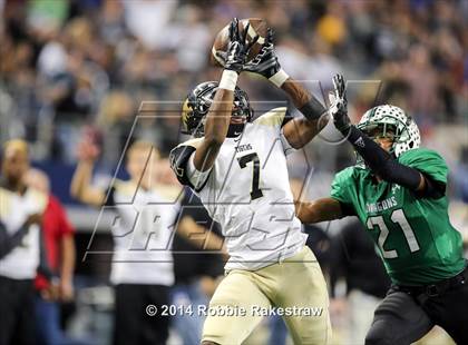 Thumbnail 1 in Carroll vs. Mansfield (UIL-6A Division 2 Region 1 Bi-District) photogallery.