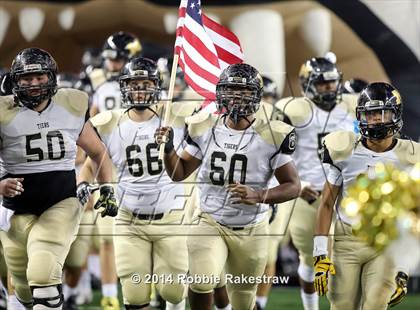 Thumbnail 1 in Carroll vs. Mansfield (UIL-6A Division 2 Region 1 Bi-District) photogallery.