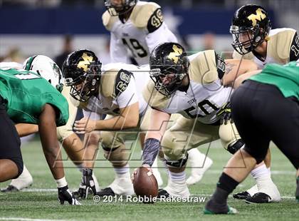 Thumbnail 2 in Carroll vs. Mansfield (UIL-6A Division 2 Region 1 Bi-District) photogallery.
