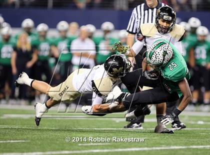 Thumbnail 3 in Carroll vs. Mansfield (UIL-6A Division 2 Region 1 Bi-District) photogallery.