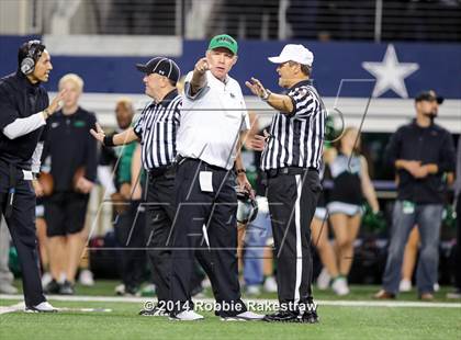 Thumbnail 2 in Carroll vs. Mansfield (UIL-6A Division 2 Region 1 Bi-District) photogallery.